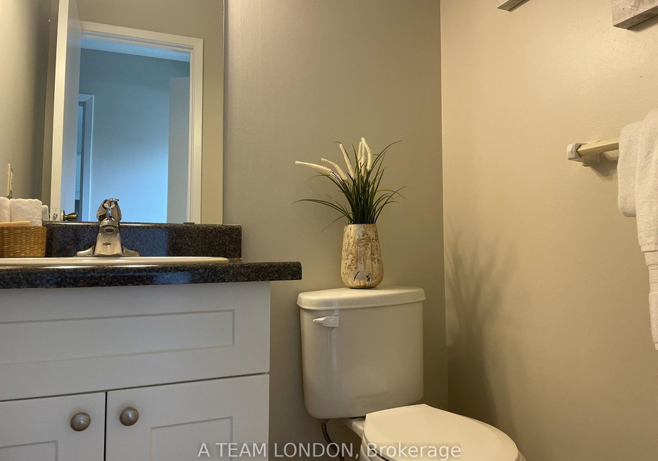355-sandringham-crescent-london-south-ontario-x12138288
