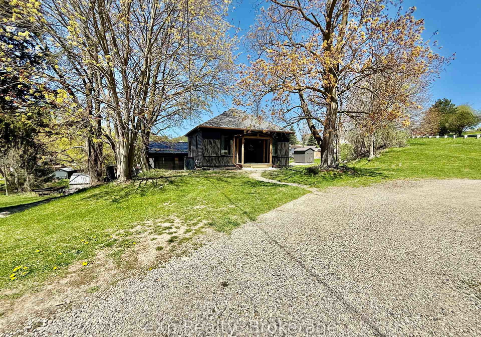 802-durham-street-e-brockton-ontario-x12138704