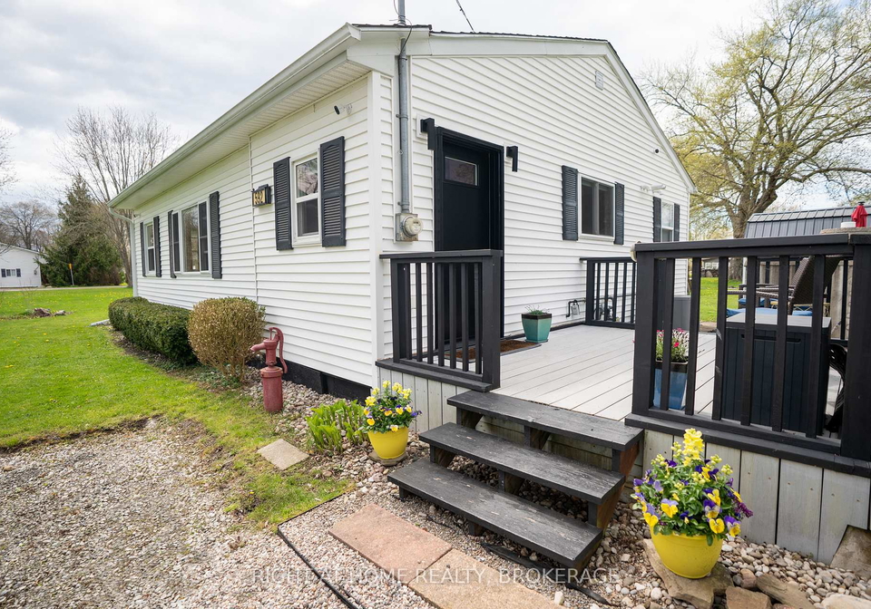 592-cedar-bay-road-port-colborne-ontario-x12138893