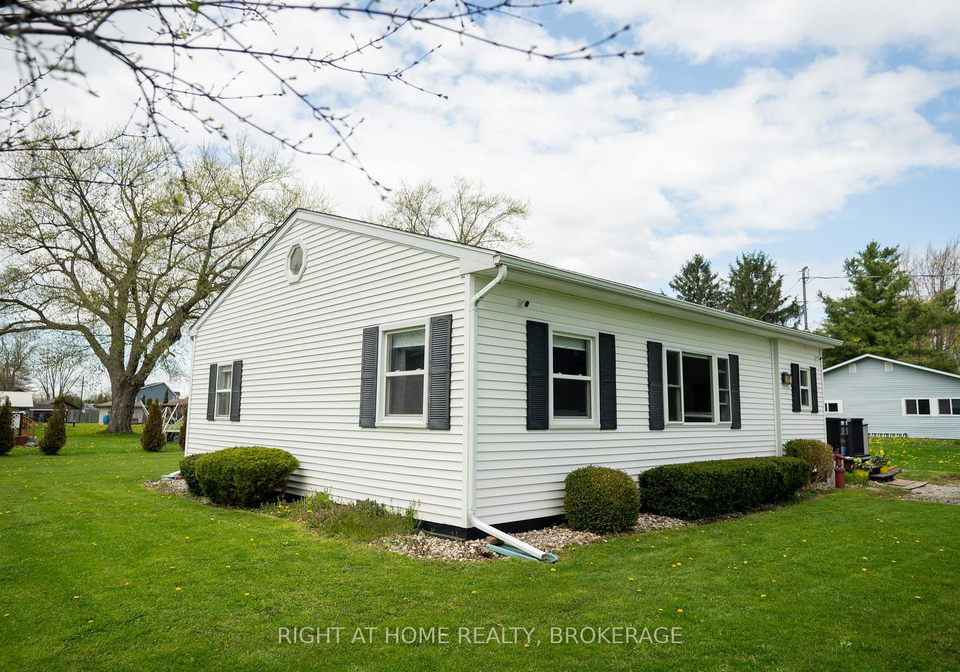 592-cedar-bay-road-port-colborne-ontario-x12138893