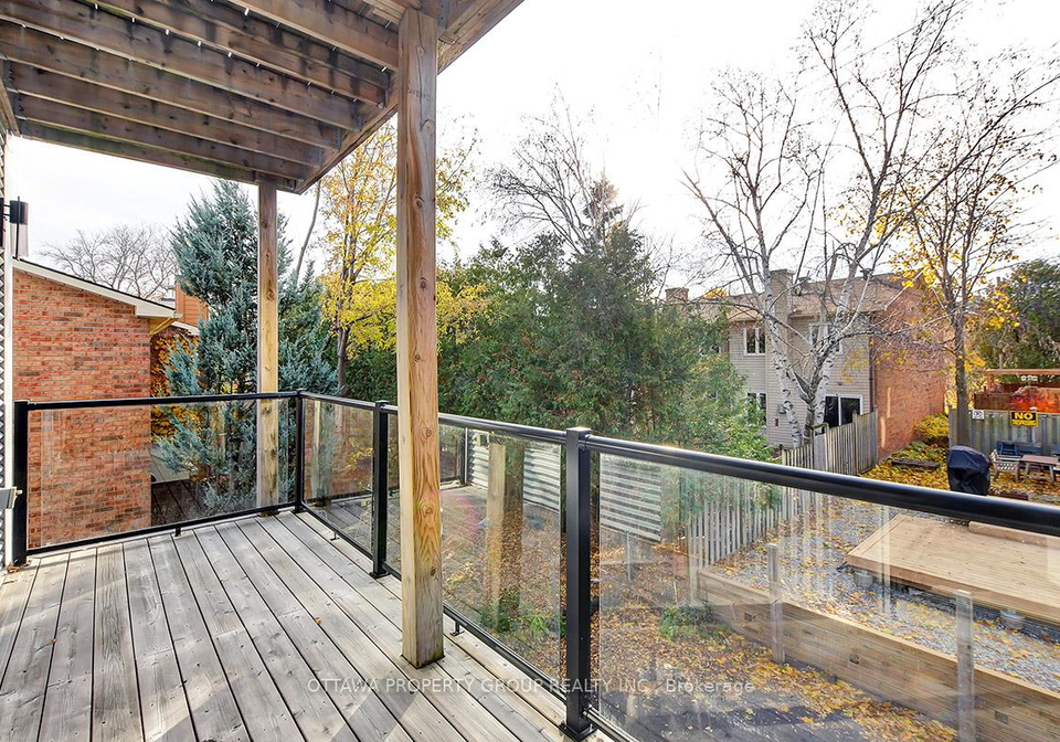 10-chestnut-street-w-ottawa-ontario-x12139009