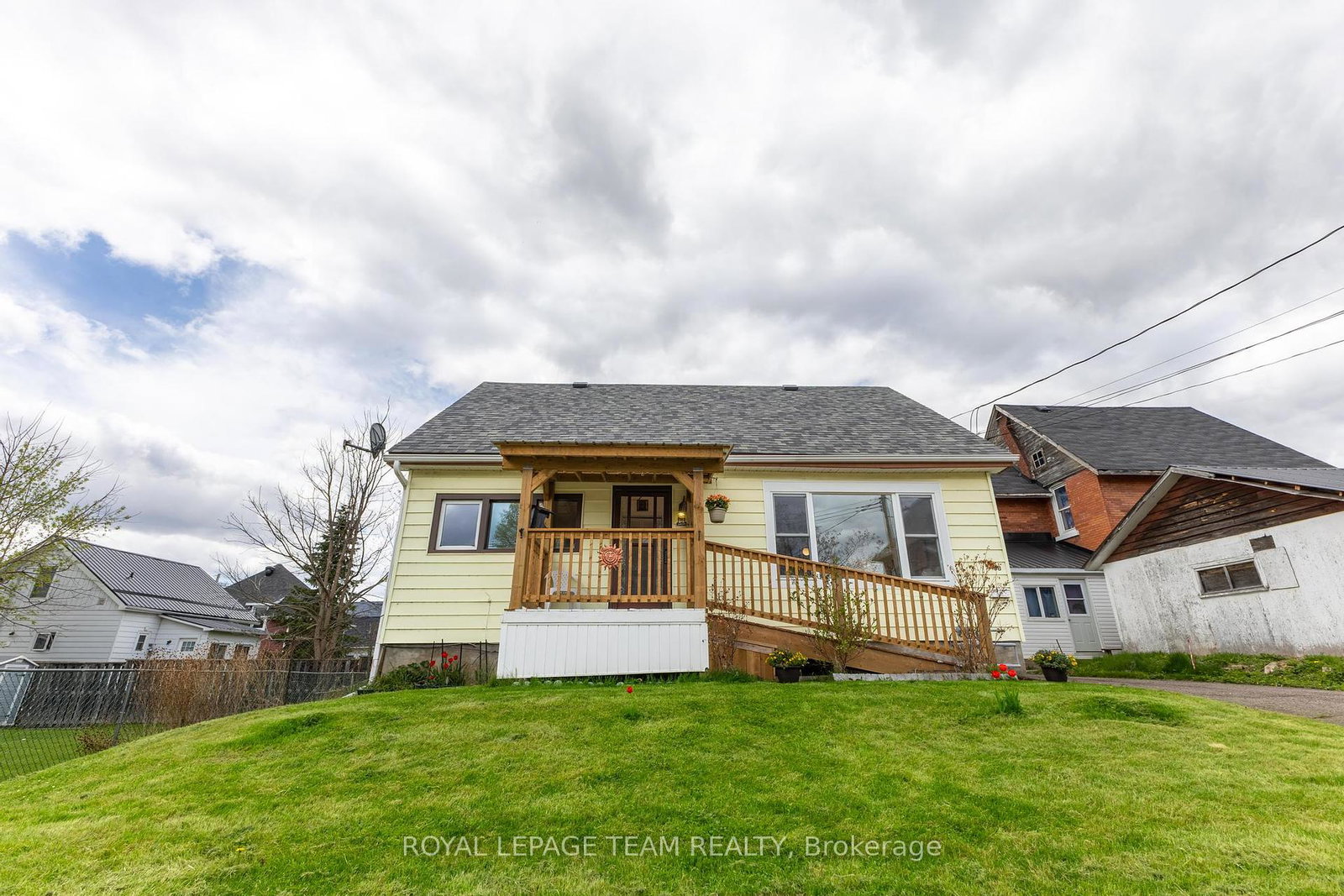 168-munroe-avenue-w-renfrew-ontario-x12139010