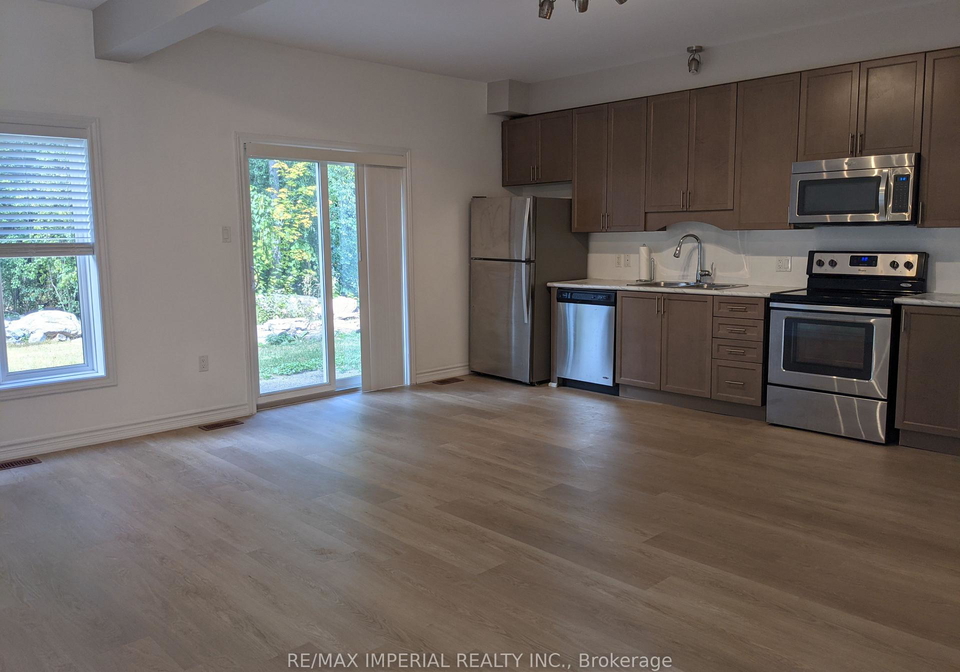 270-b-riverside-drive-kawartha-lakes-ontario-x12139045