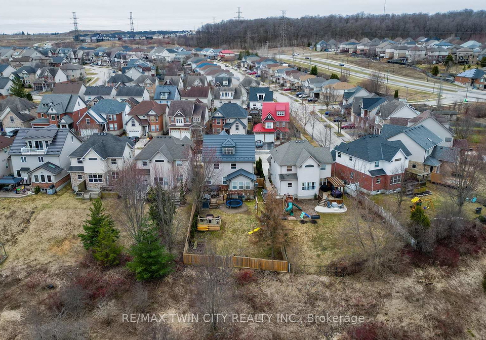 616-frieburg-drive-waterloo-ontario-x12139151