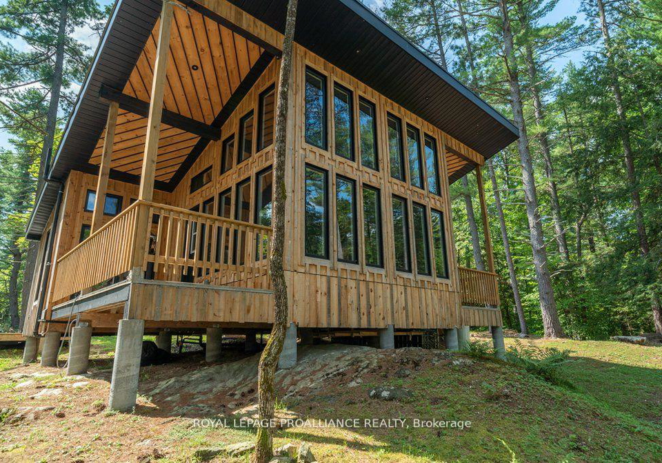 1812-norway-lake-lane-north-frontenac-ontario-x12139185