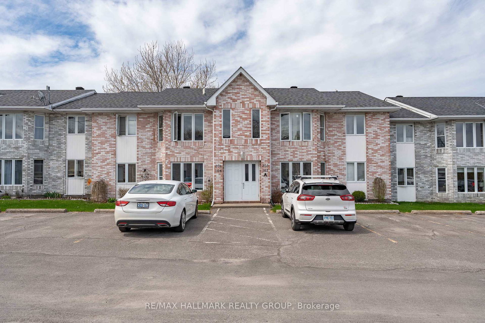 185-du-comte-route-alfred-plantagenet-alfred-and-plantagenet-ontario-x12139213
