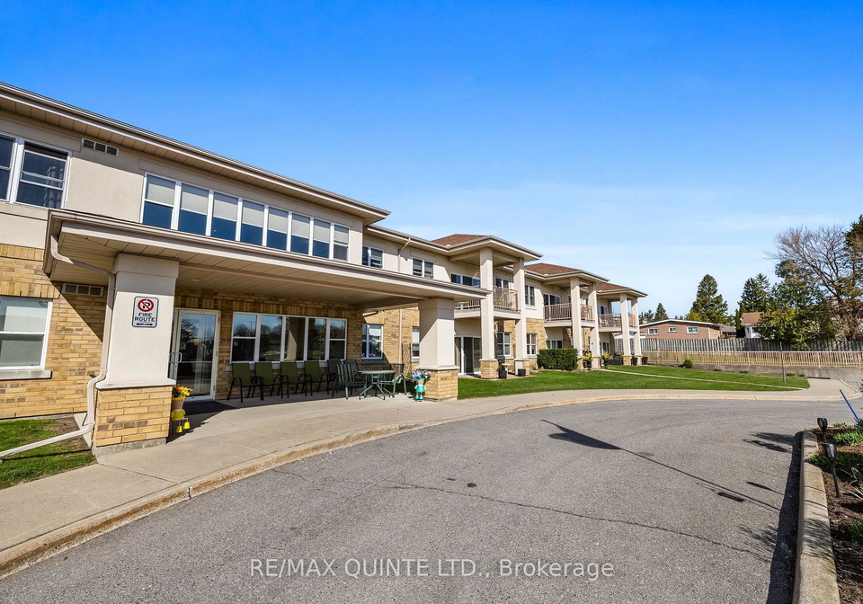 205-20-fourth-avenue-quinte-west-ontario-x12139240