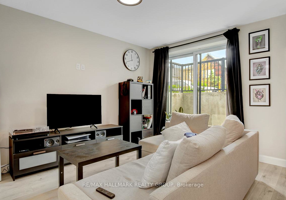 359-whitby-avenue-ottawa-ontario-x12139241