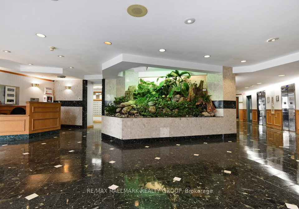 1025-grenon-avenue-ottawa-ontario-x12140036