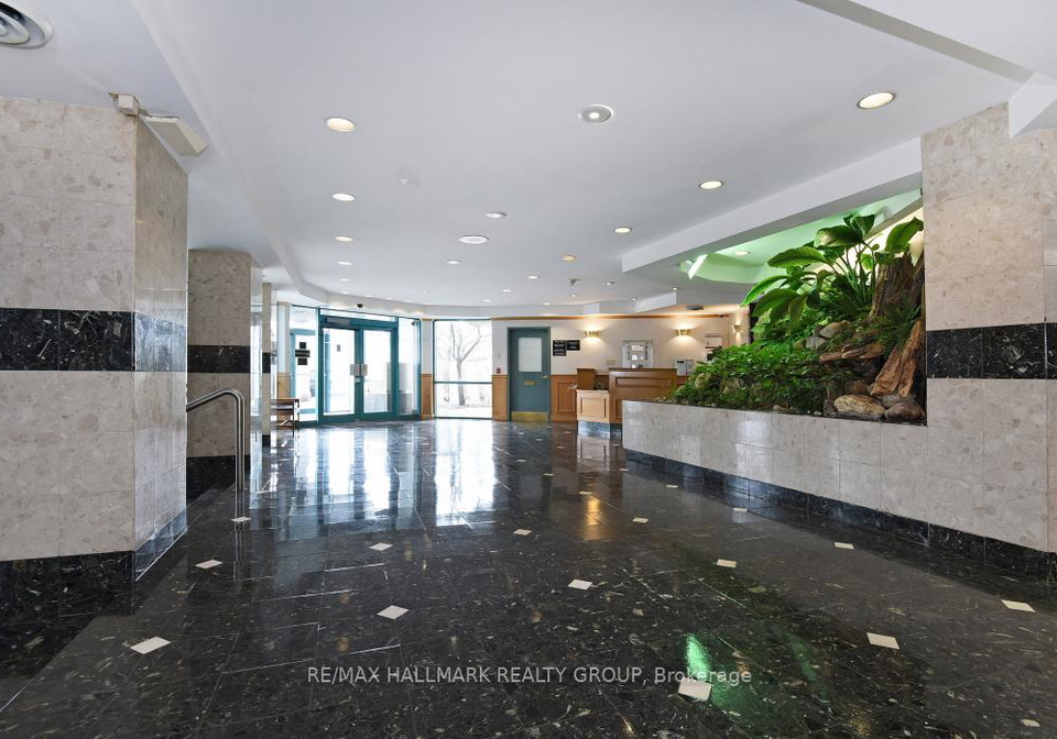 1025-grenon-avenue-ottawa-ontario-x12140036