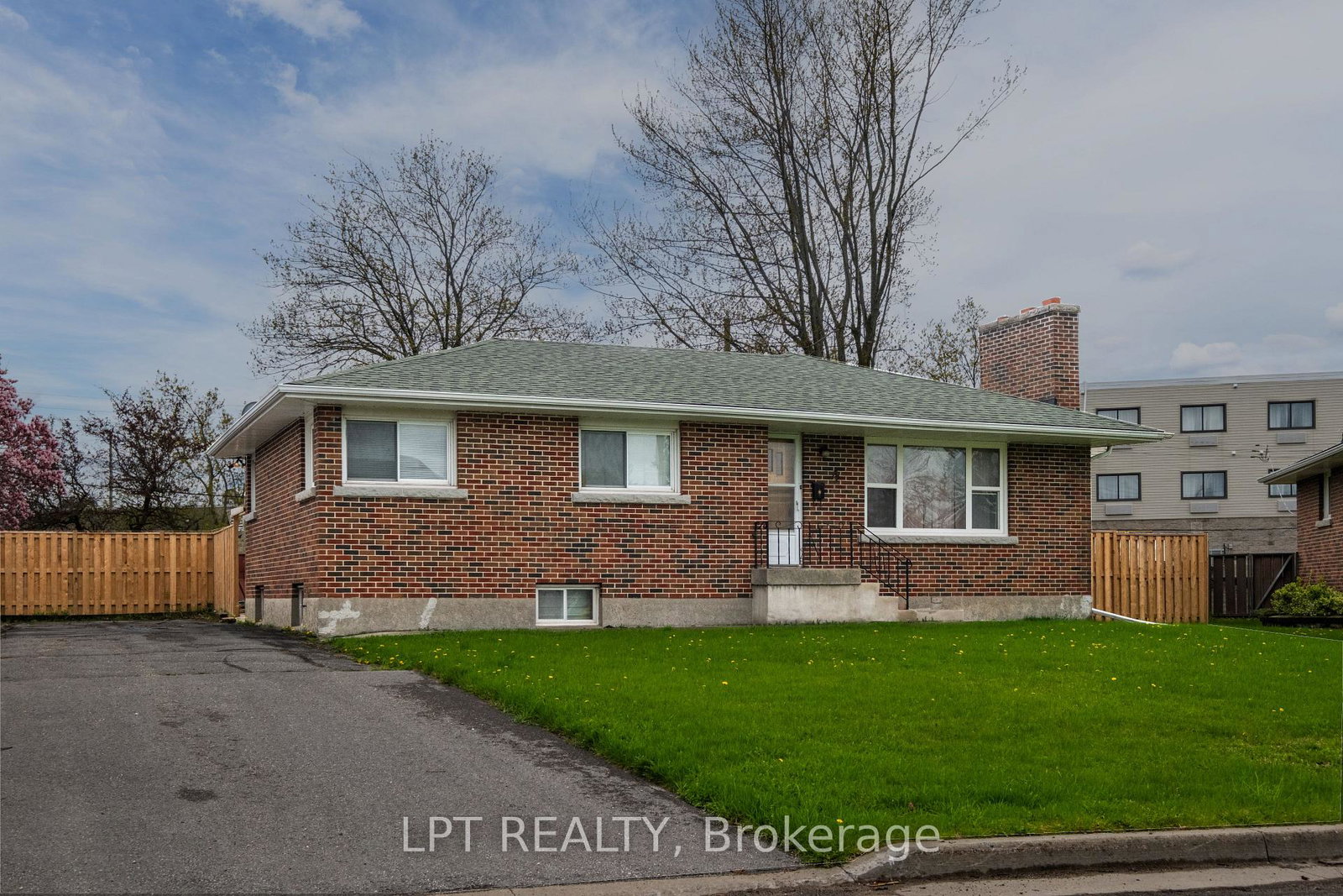 32-jane-avenue-kingston-ontario-x12140419