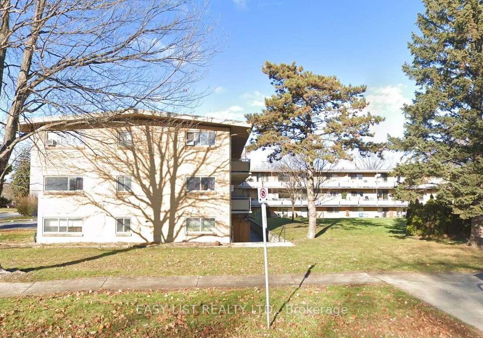 8650-wyandotte-street-e-windsor-ontario-x12140494