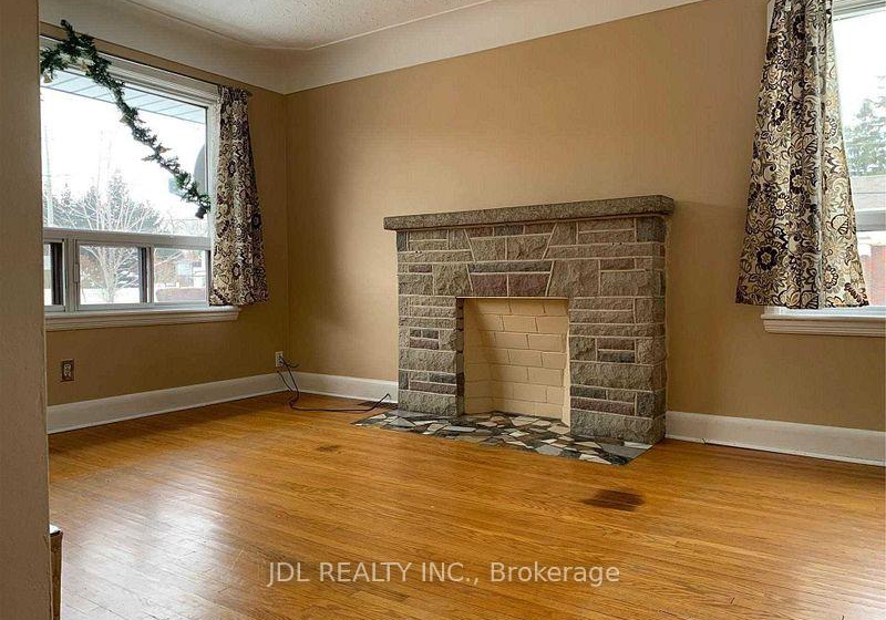 317-parkdale-avenue-s-hamilton-ontario-x12140537
