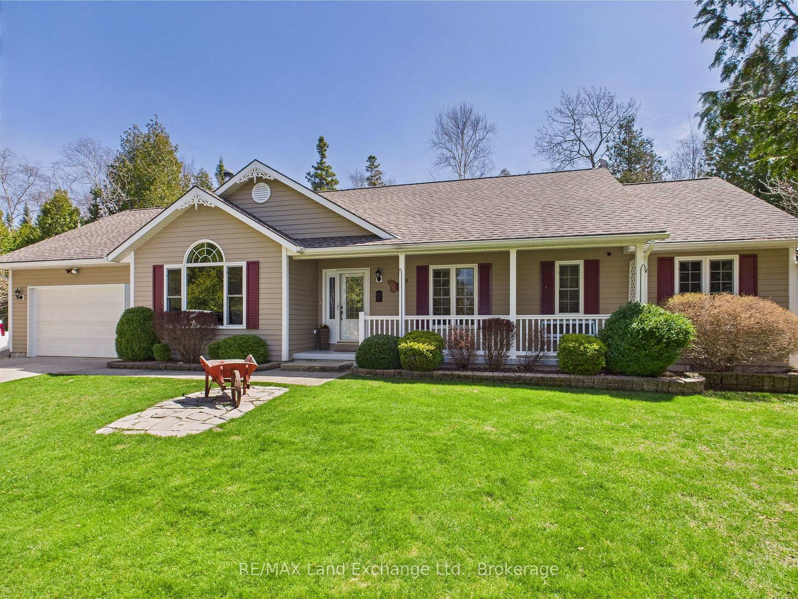 480-sunset-drive-kincardine-ontario-x12140685