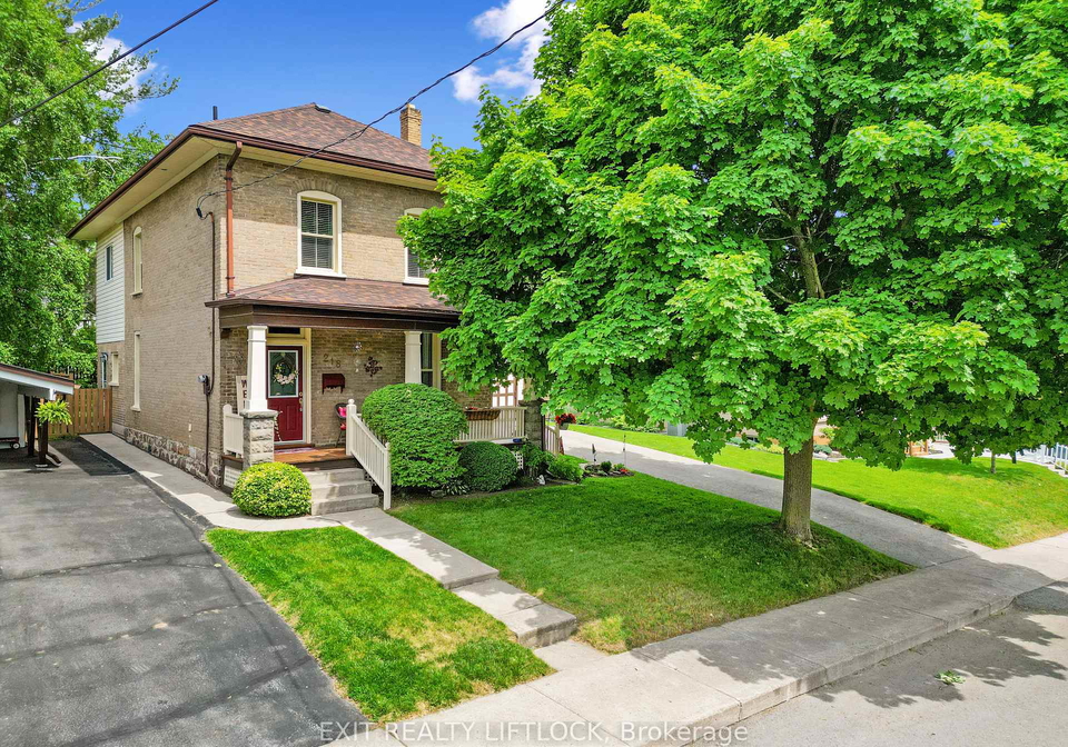218-lee-street-peterborough-north-ontario-x12140850