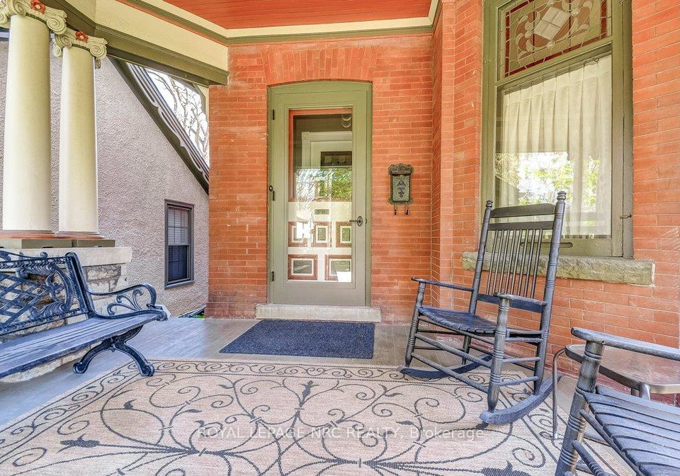 100-queen-street-st-catharines-ontario-x12140946