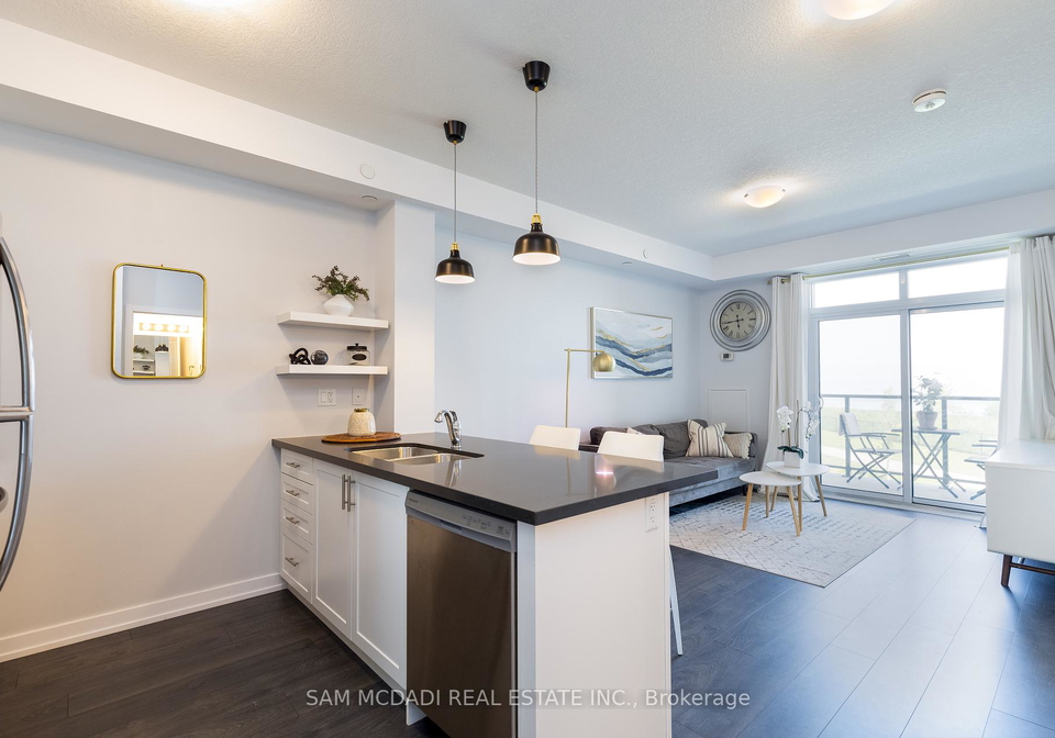 101-shoreview-place-hamilton-ontario-x12141010