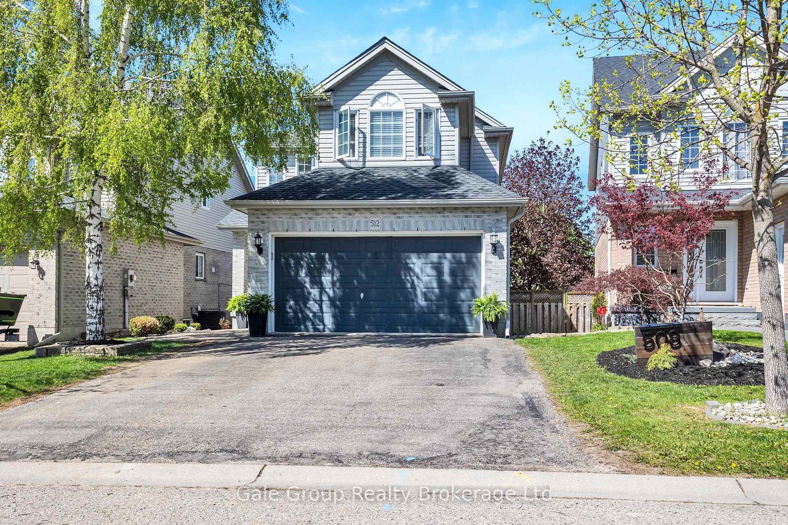 512-street-woodstock-ontario-x12141023