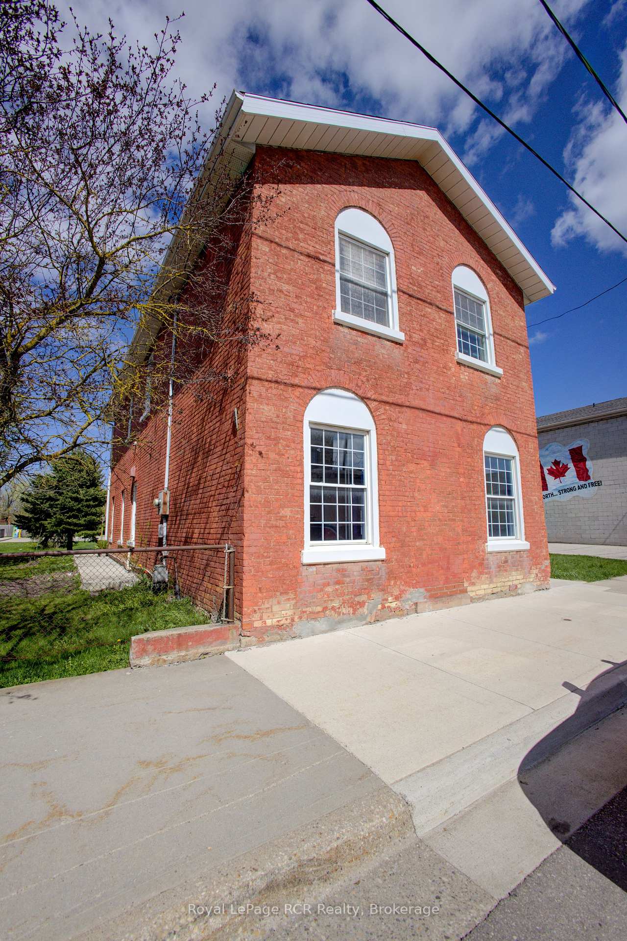 221-george-street-wellington-north-ontario-x12141095