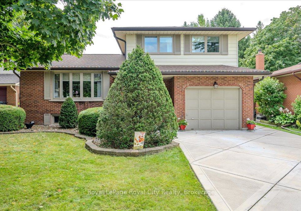 5-cabot-court-guelph-ontario-x12141100
