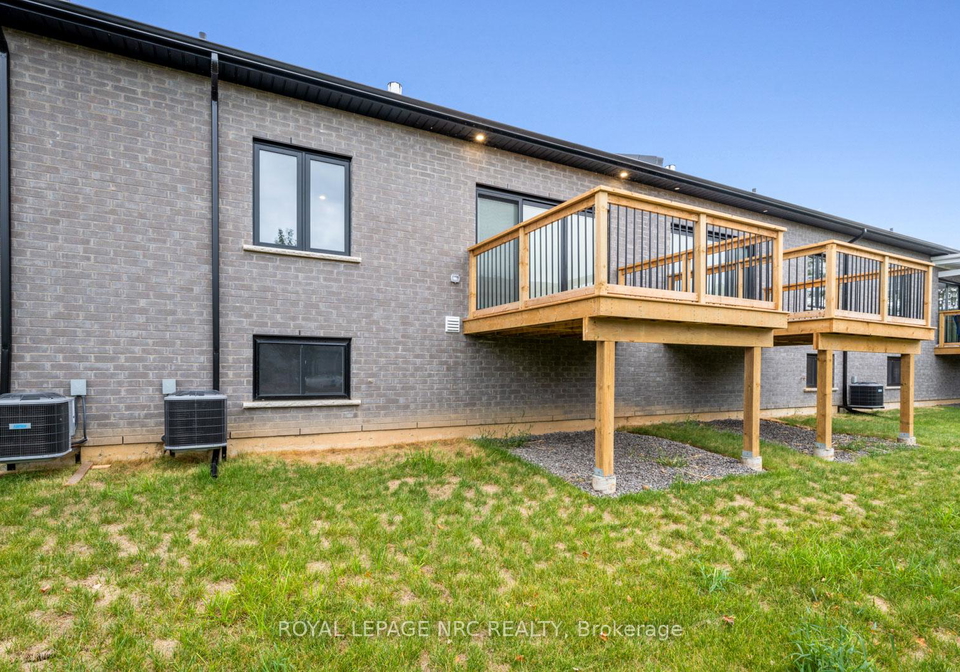734-clarence-street-port-colborne-ontario-x12141271