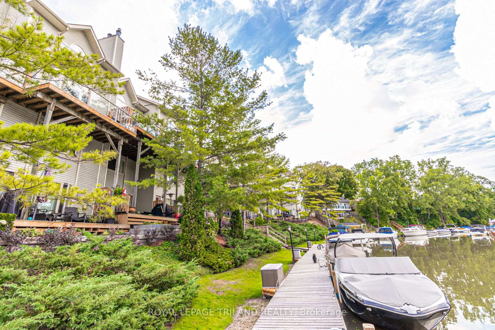 40-ontario-street-s-lambton-shores-ontario-x12141614