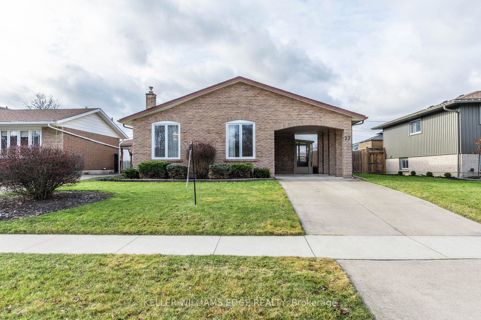 27-trelawn-parkway-e-welland-ontario-x12141818