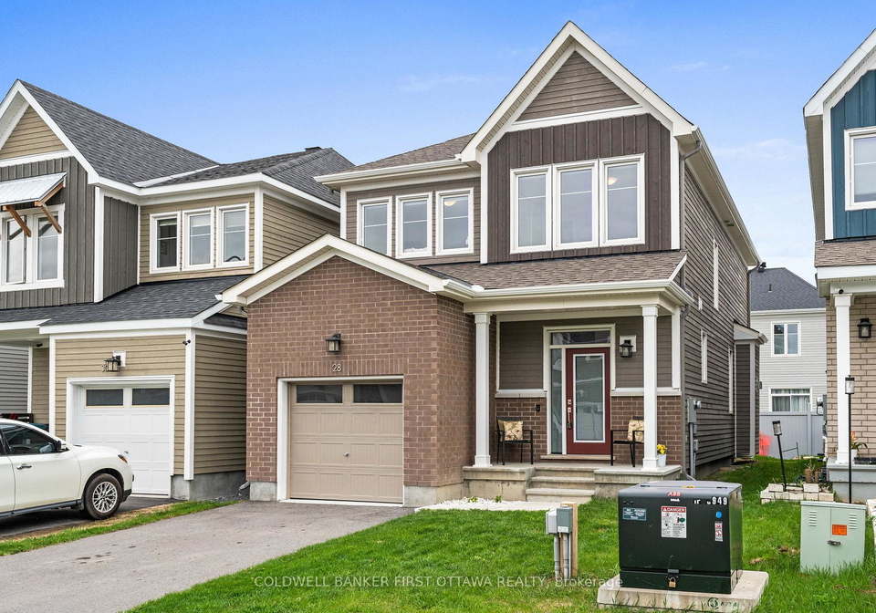 28-pacing-walk-ottawa-ontario-x12142259