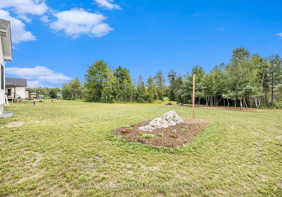10552-wylie-way-north-dundas-ontario-x12142360