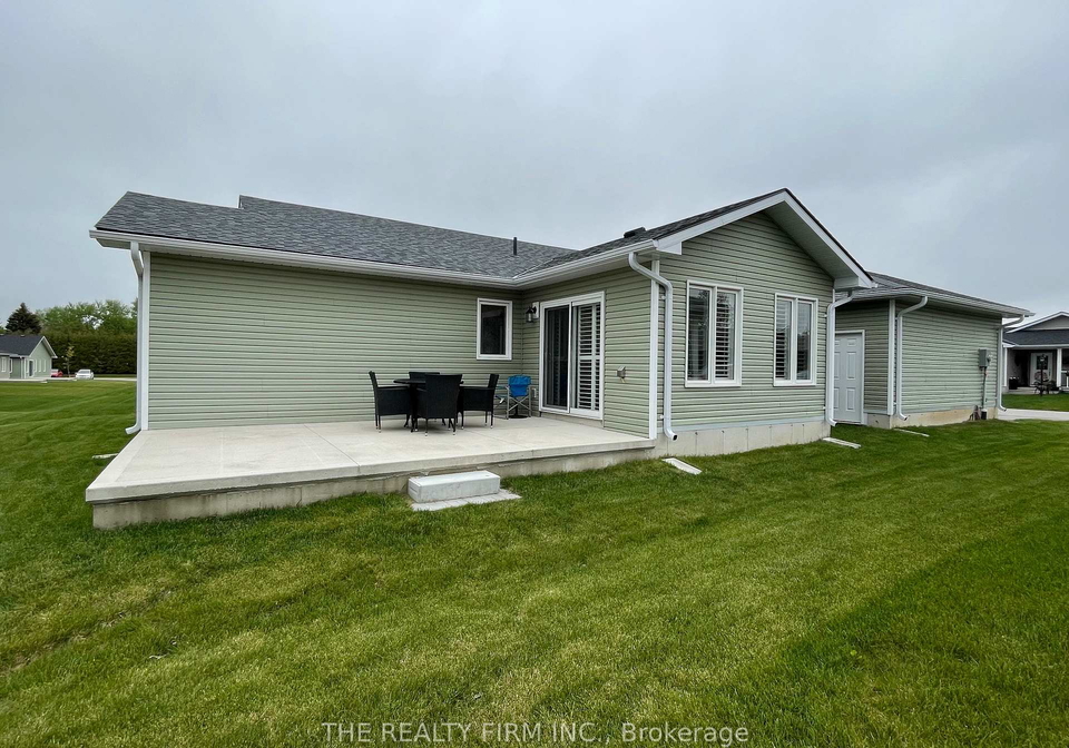 255-lake-breeze-drive-ashfield-colborne-wawanosh-ontario-x12142367