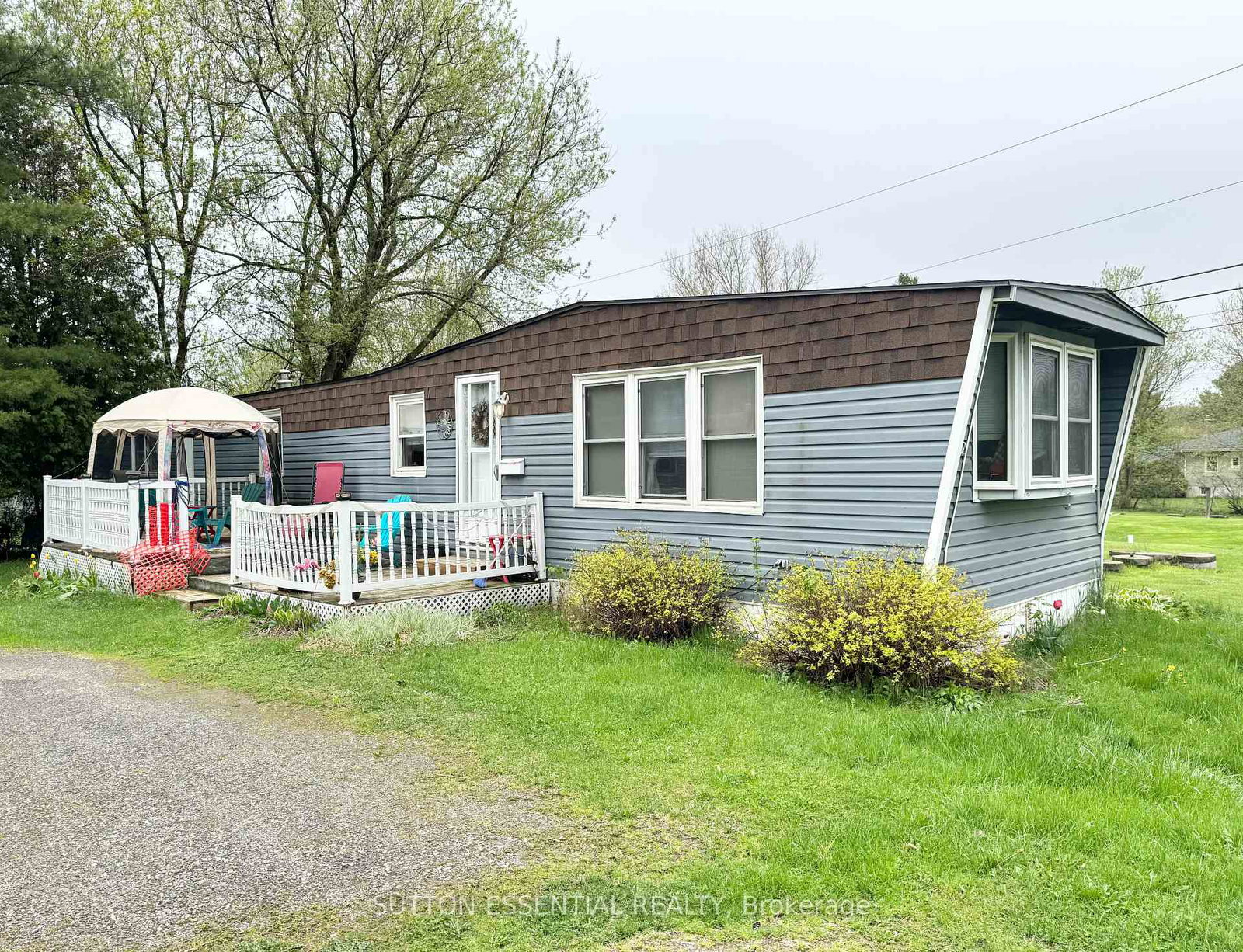 27main-st-west-street-w-elizabethtown-kitley-ontario-x12142737