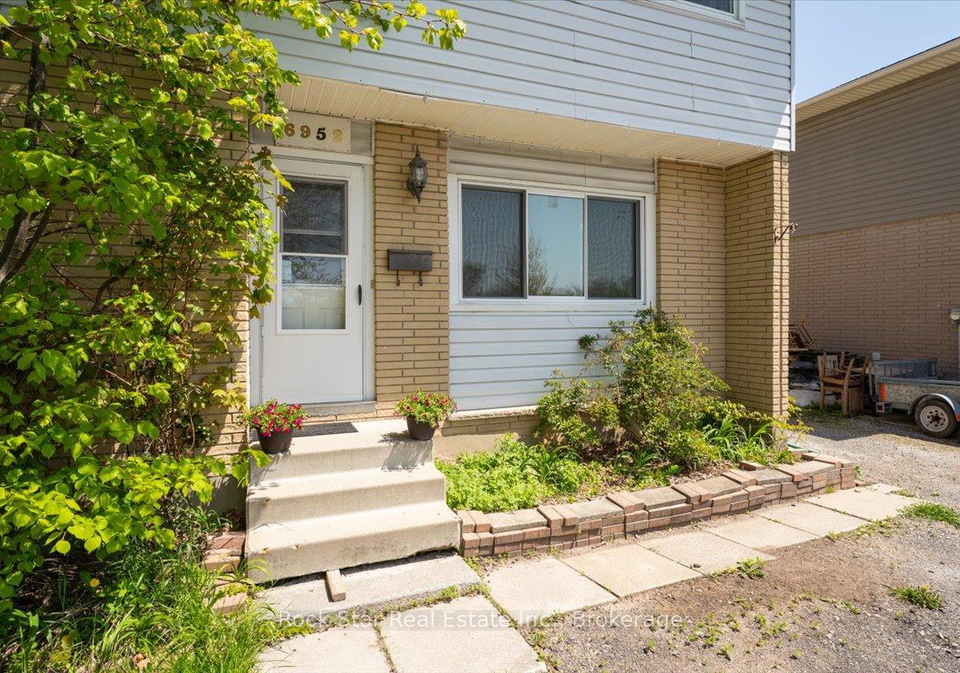 6952-warden-avenue-niagara-falls-ontario-x12142833