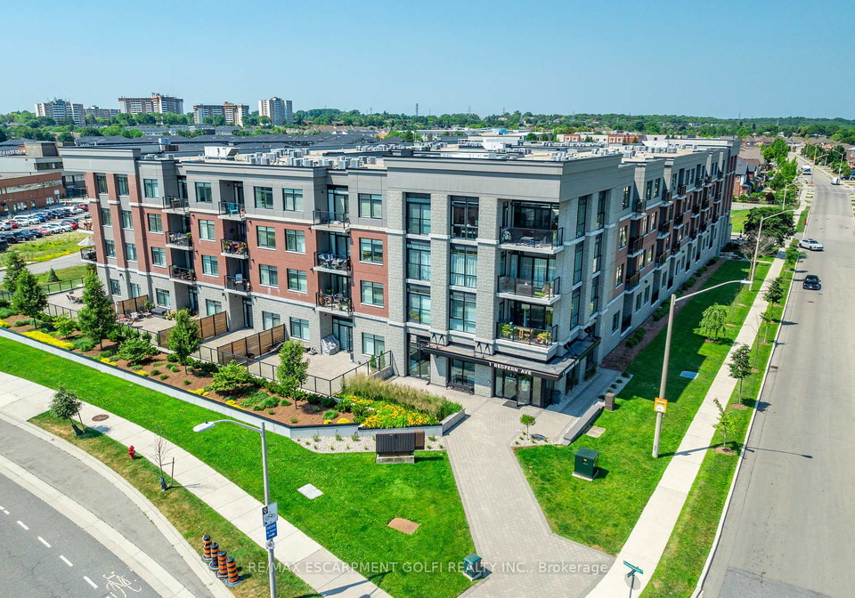 1-redfern-avenue-hamilton-ontario-x12142921