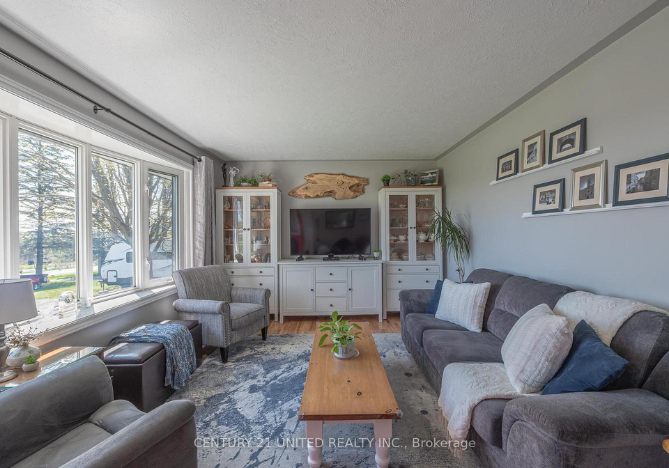 82-cityview-heights-kawartha-lakes-ontario-x12142970