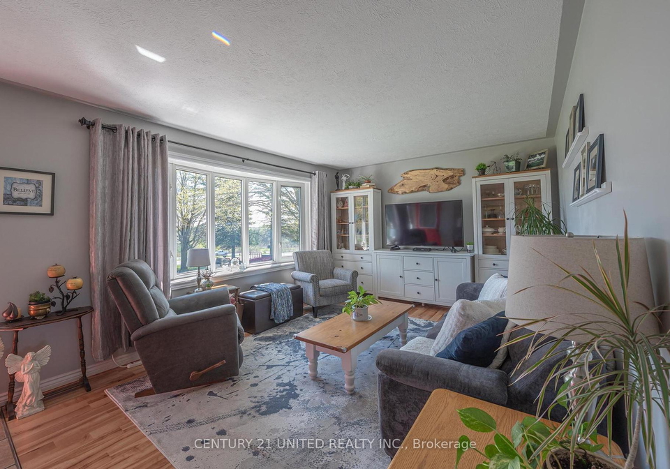 82-cityview-heights-kawartha-lakes-ontario-x12142970