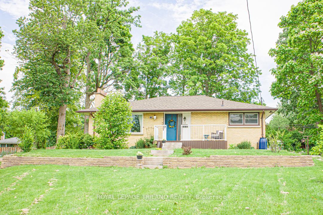 18-thorncrest-crescent-london-south-ontario-x12143007