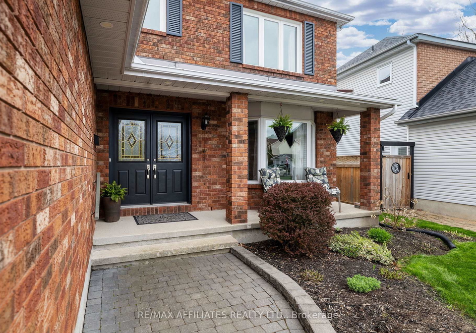 28-sarrazin-way-ottawa-ontario-x12143160