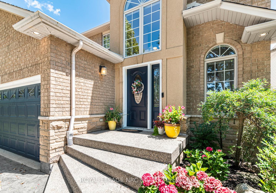 54-stonepine-crescent-hamilton-ontario-x12143178