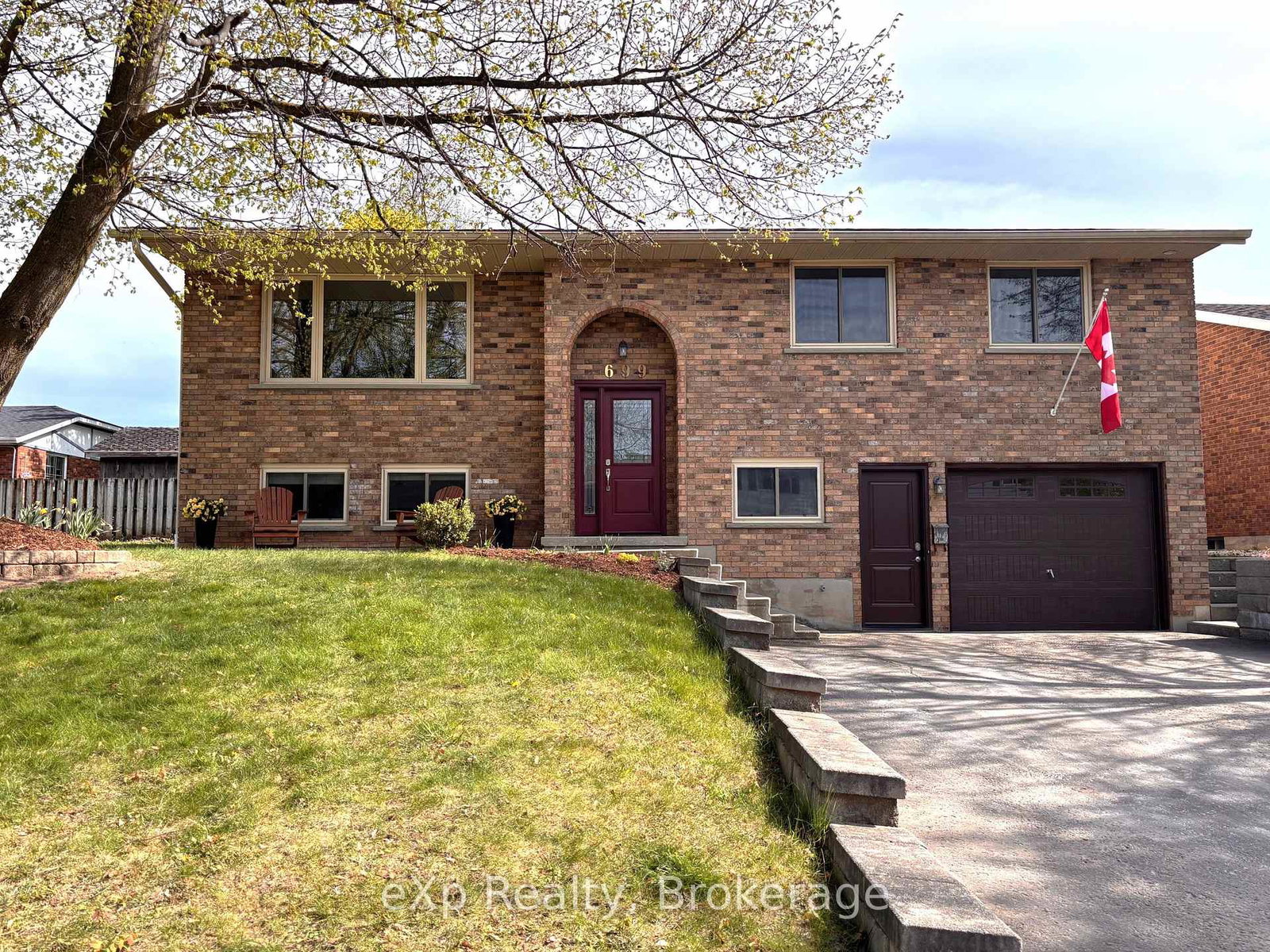 699-16th-street-hanover-ontario-x12143369