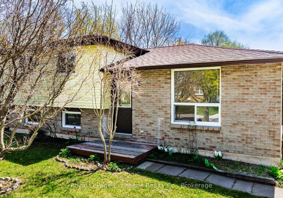 740-johnston-crescent-s-kincardine-ontario-x12143602