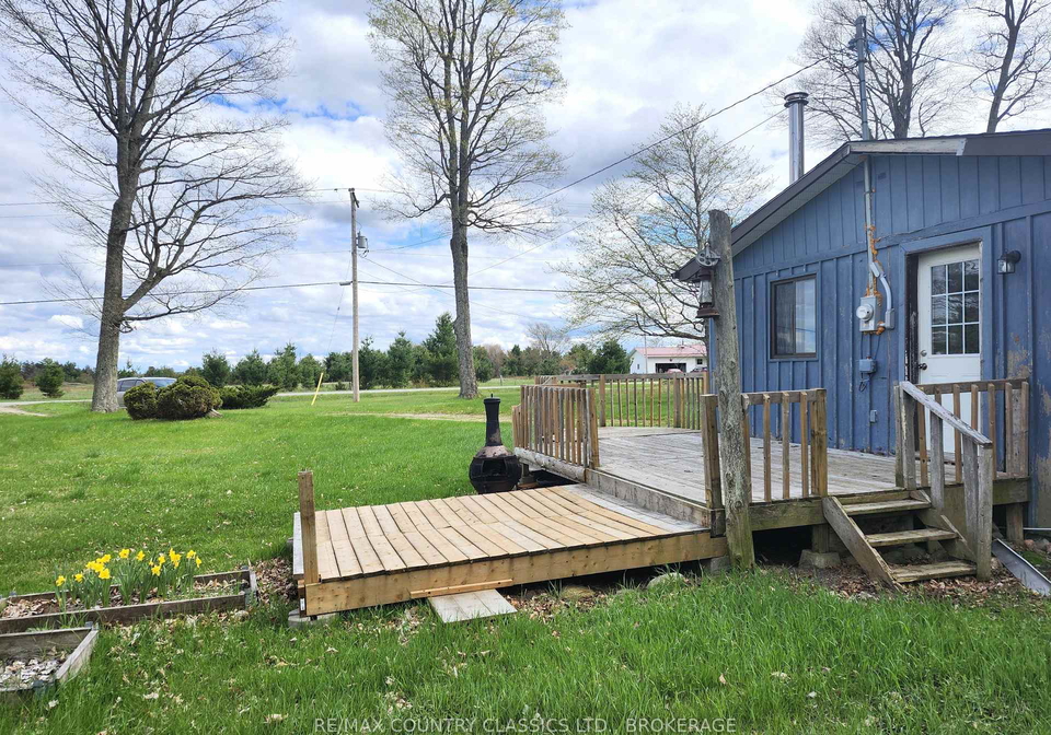 5853-hwy-506-north-frontenac-ontario-x12143628