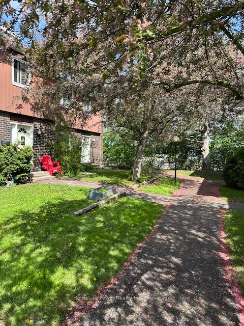 121-university-avenue-e-waterloo-ontario-x12143693