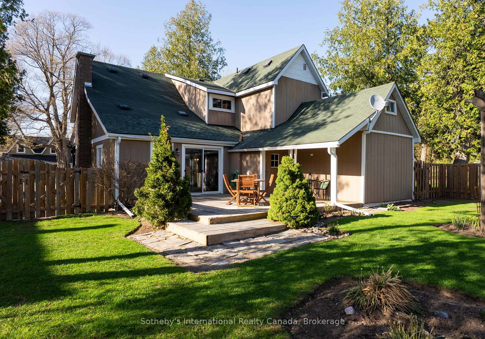 325-farquhar-street-gravenhurst-ontario-x12143866