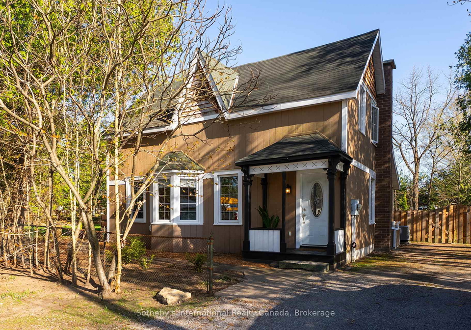 325-farquhar-street-gravenhurst-ontario-x12143866
