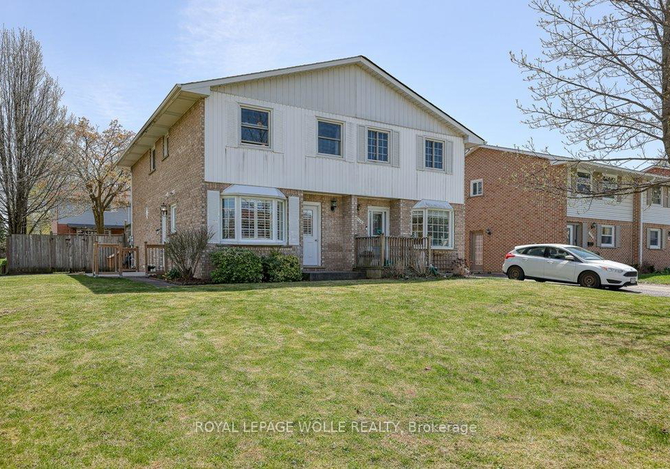 1014b-nesbitt-crescent-woodstock-ontario-x12143950