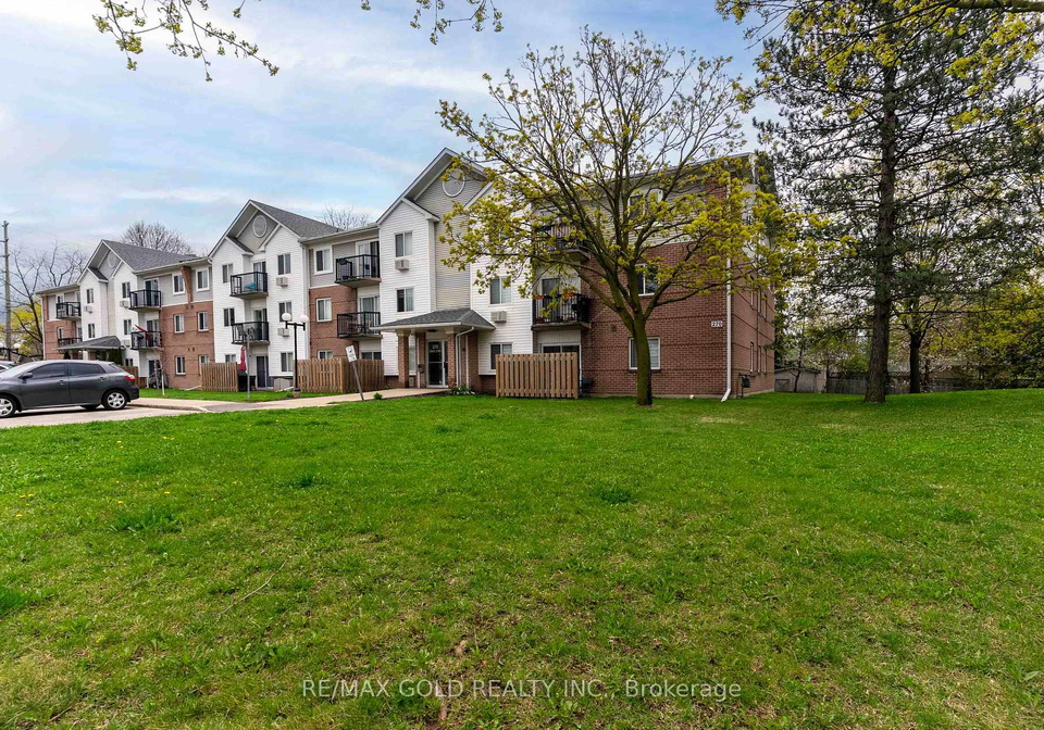 270-eiwo-court-waterloo-ontario-x12144065