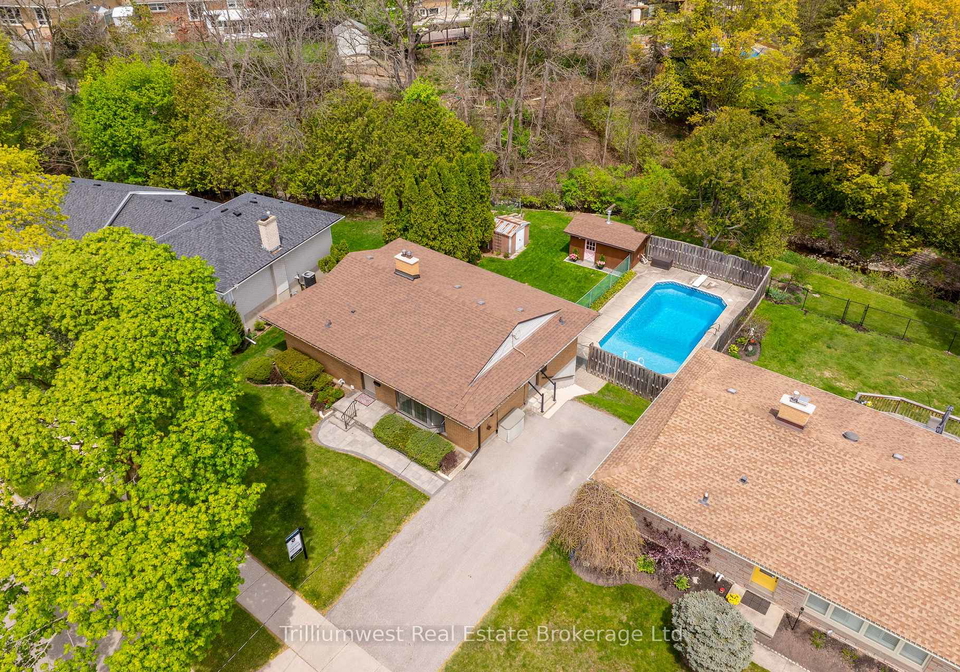 147-village-road-kitchener-ontario-x12144440