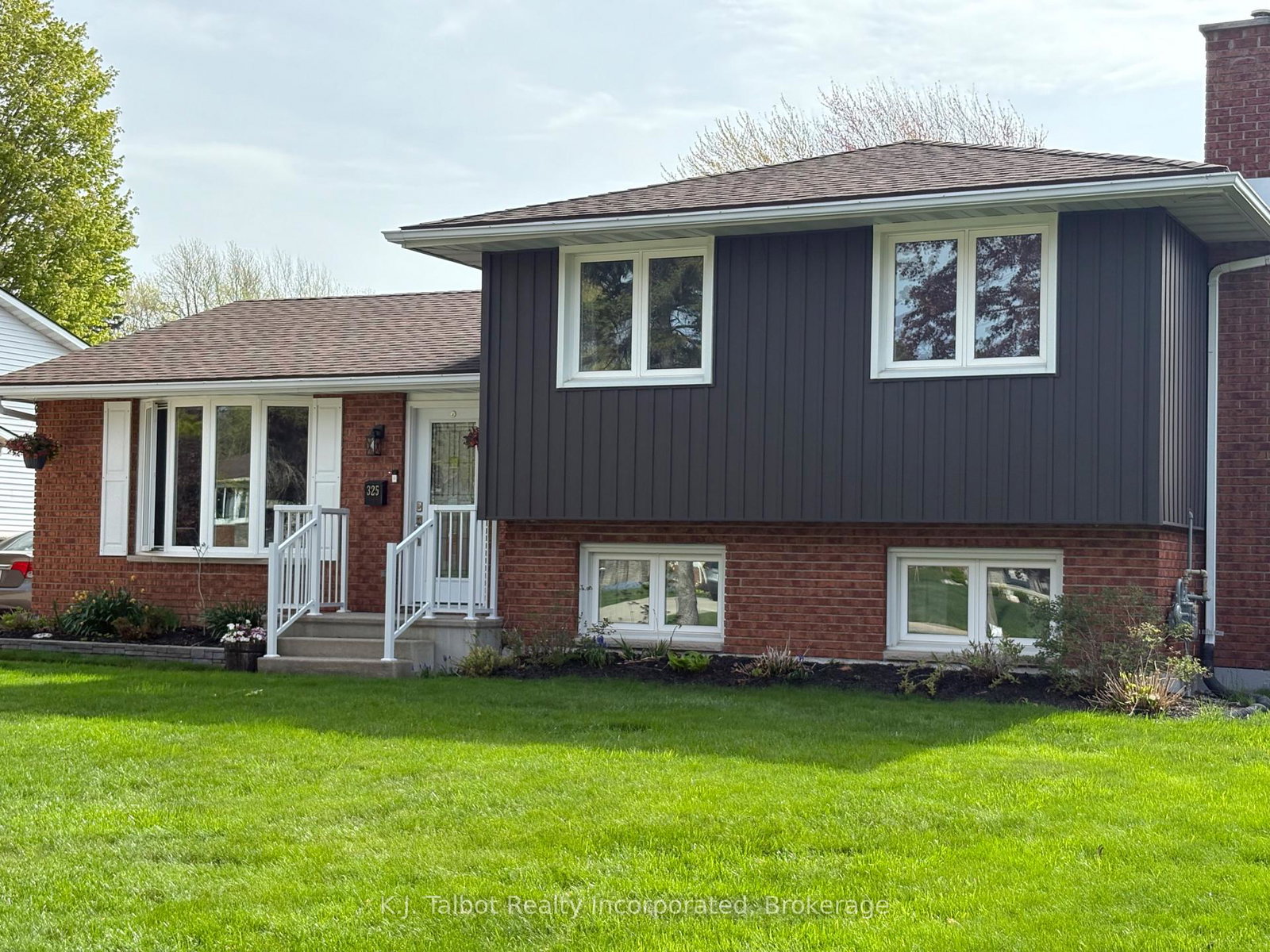 325-krohmer-drive-goderich-ontario-x12144570