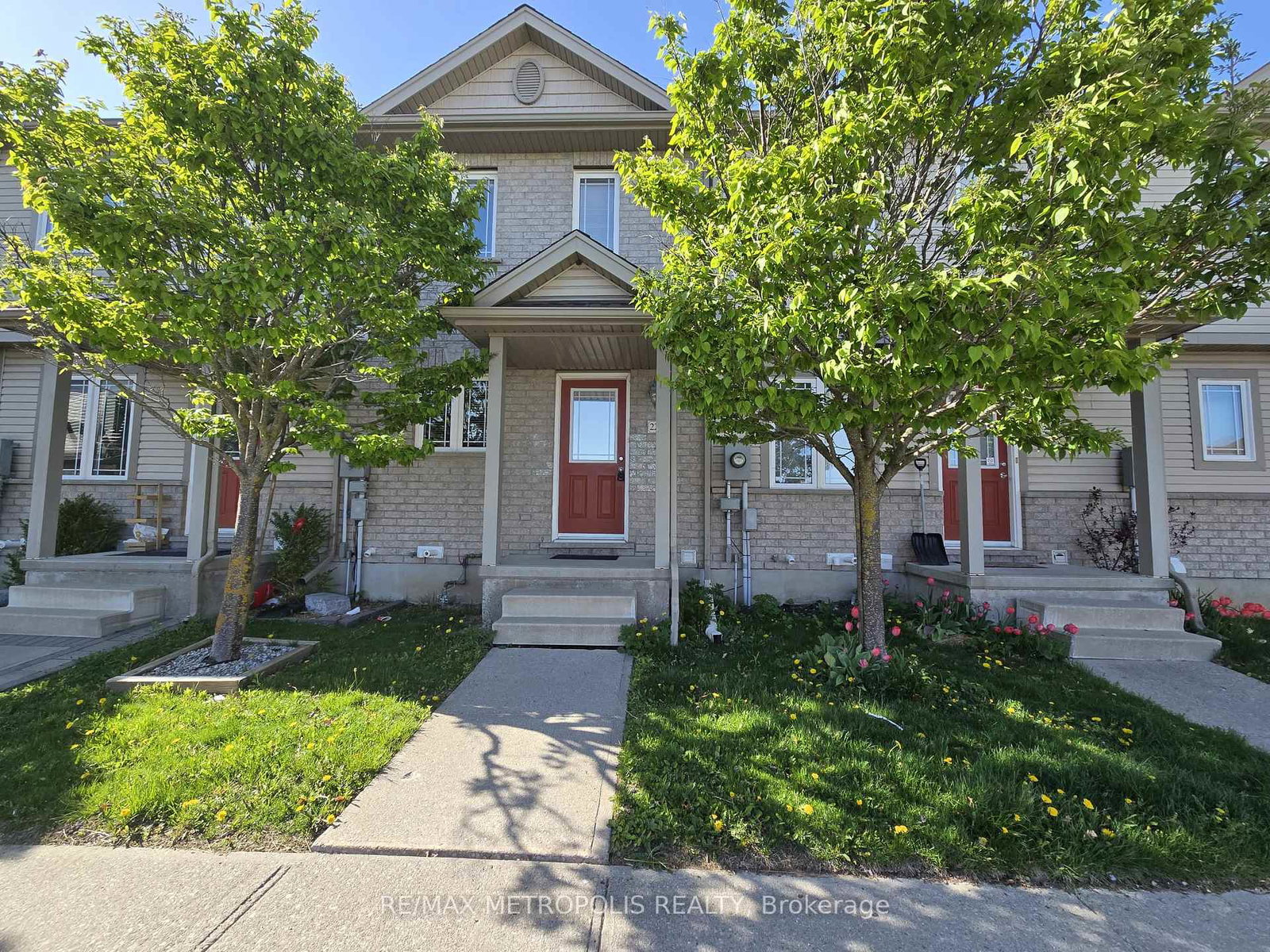 10-foxglove-crescent-kitchener-ontario-x12144571