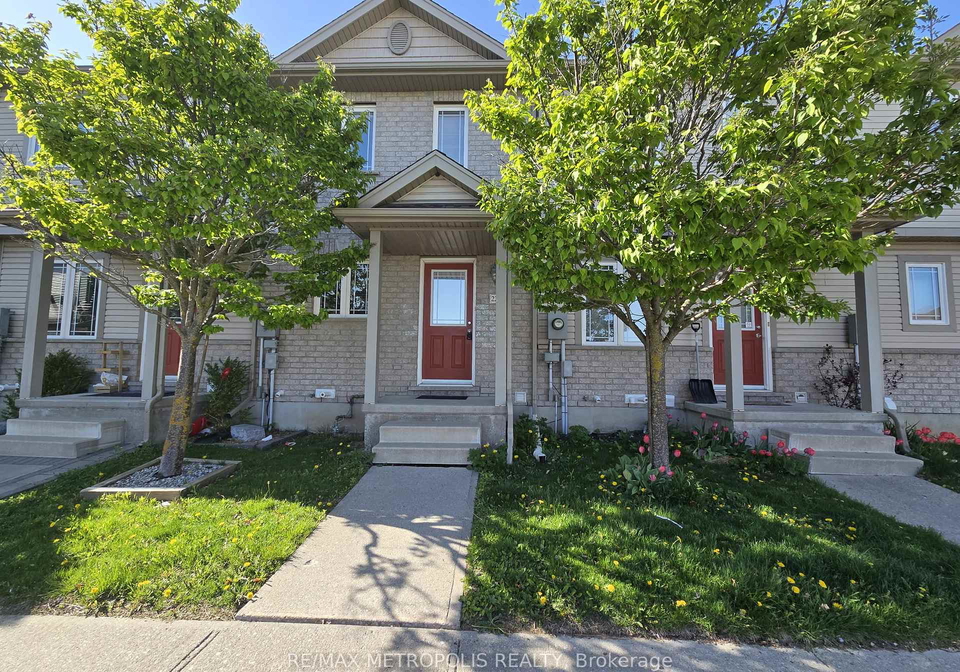 10-foxglove-crescent-kitchener-ontario-x12144571